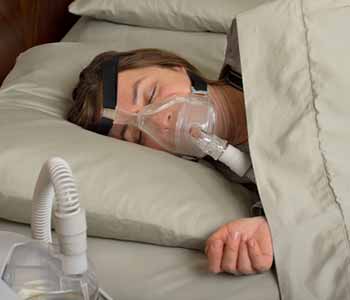 Drs. Randall Viola and Judith Whitcomb treat sleep apnea with quality oral appliance service in Nashua, NH